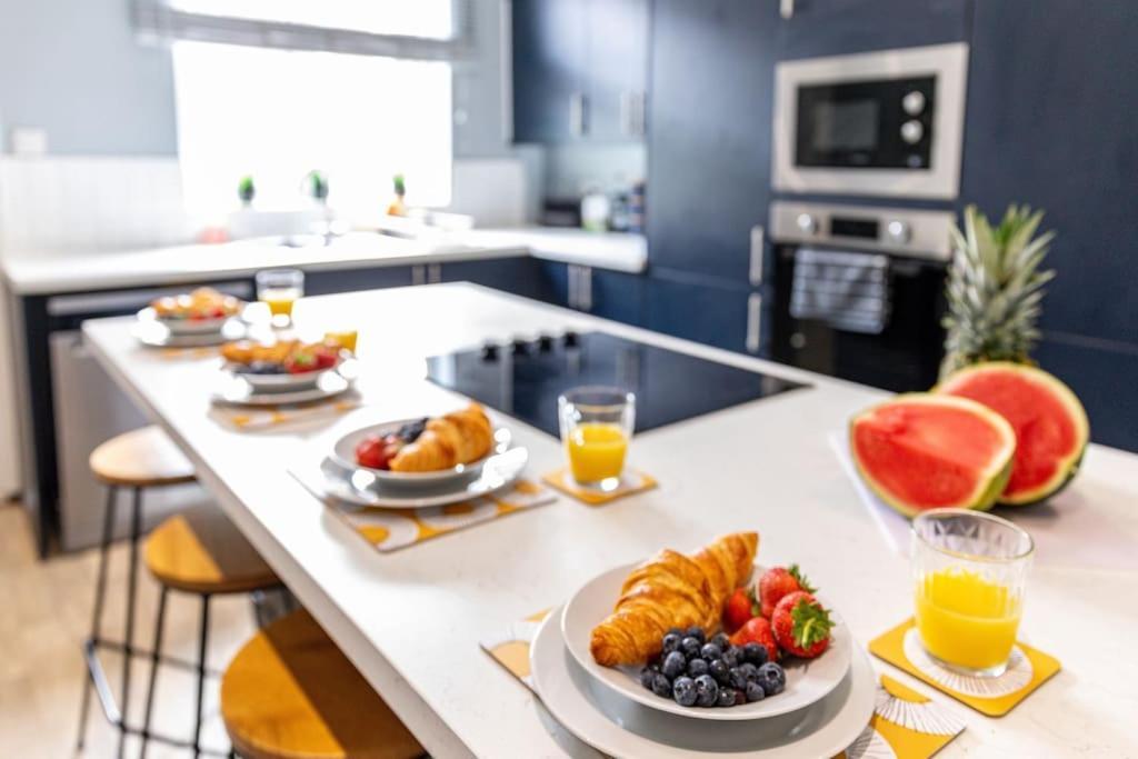 Glasswing Stays Liquorice Lodge Castleford Εξωτερικό φωτογραφία