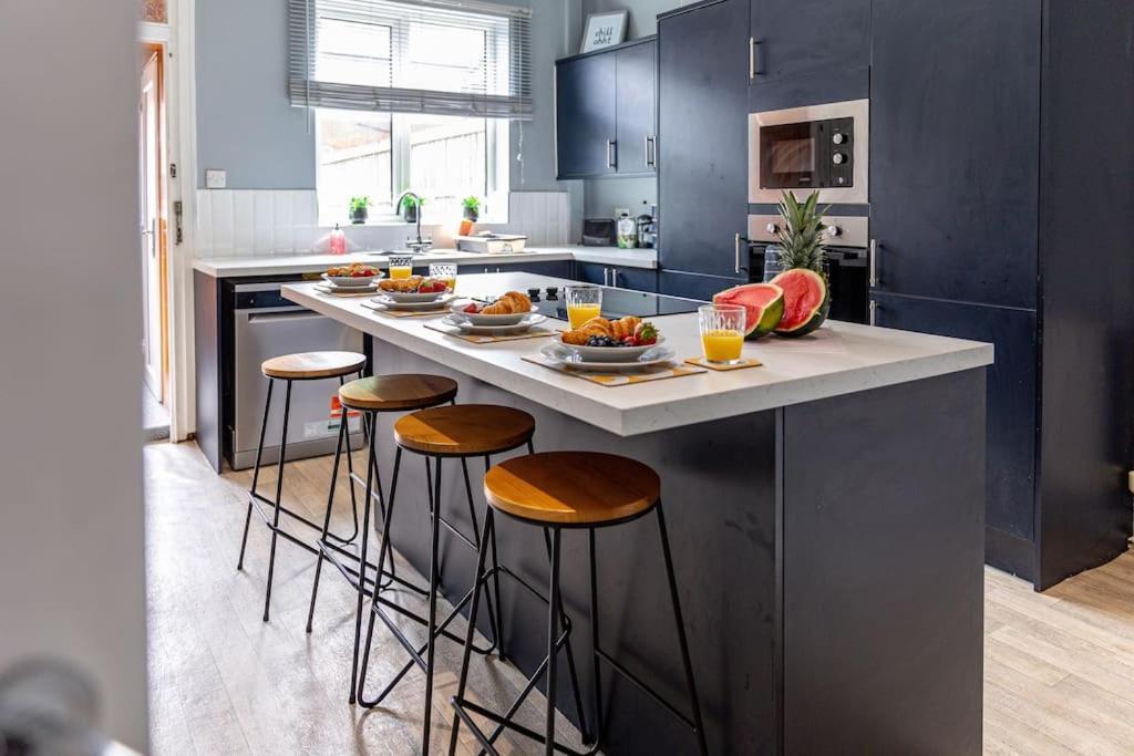 Glasswing Stays Liquorice Lodge Castleford Εξωτερικό φωτογραφία
